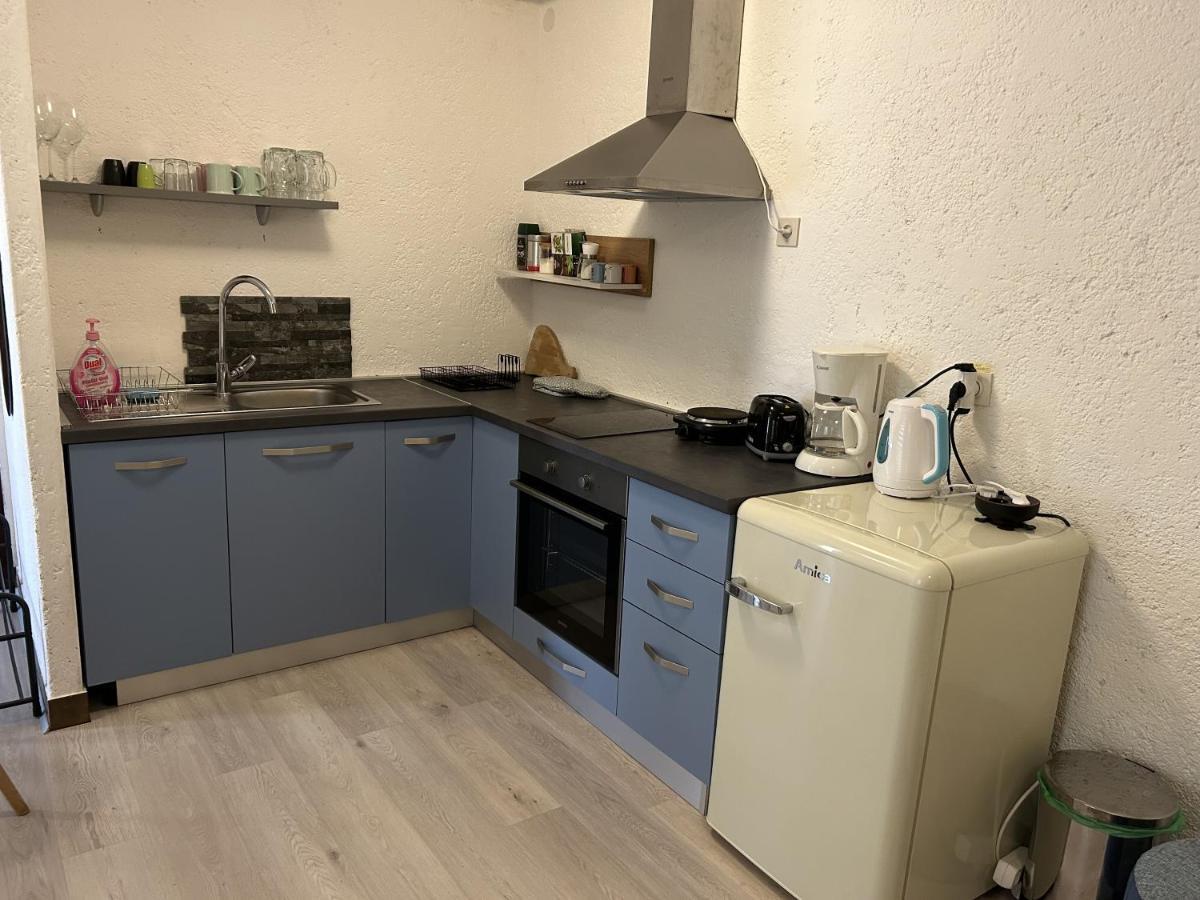 Peaceful Apartment With Patio Rovigno Esterno foto
